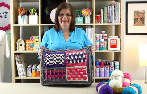 Groovy Berry Crochet Messenger Bag Pattern