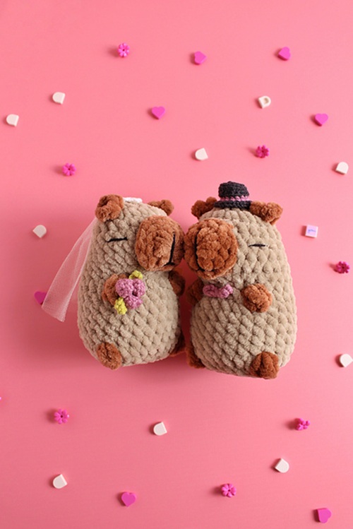 Easy and Quick Capybara Amigurumi