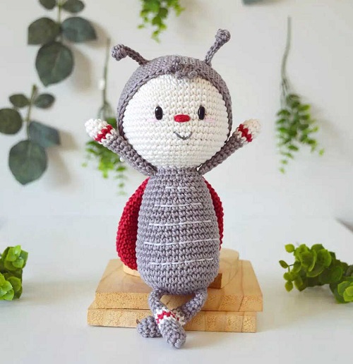 Cute and Easy Crochet Ladybug Amigurumi Patterns 3