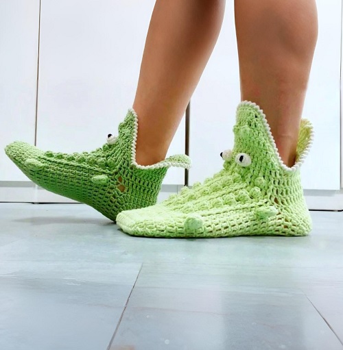 crocodile socks