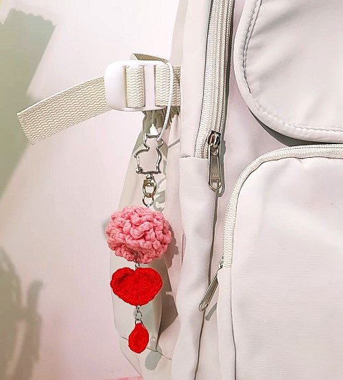 Crochet Brain Keychain for beginners