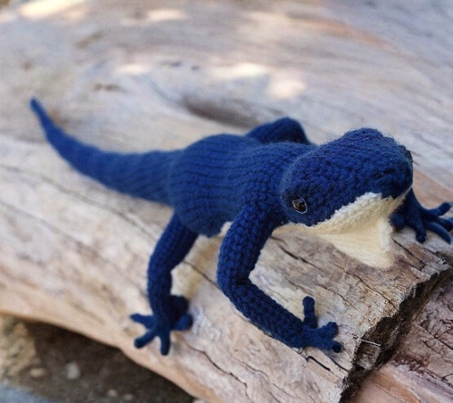 Crochet Blue Lizard Free Pattern