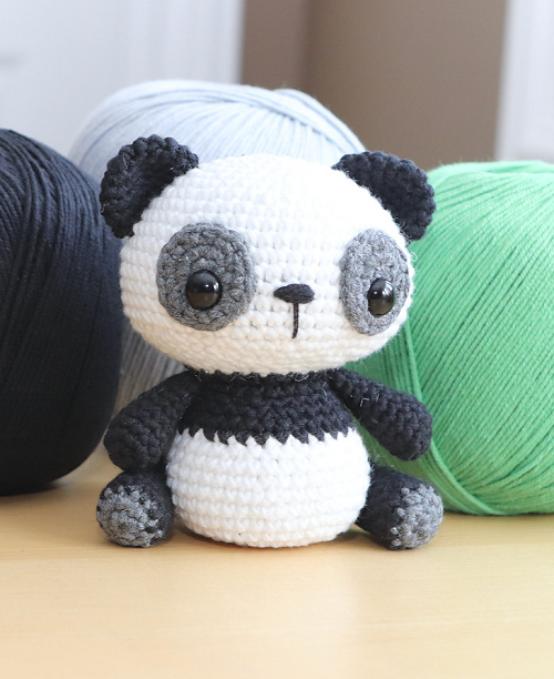 Amigurumi Panda Free Crochet Patterns