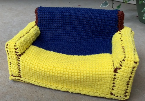 Free Easy Crochet Cat Couch