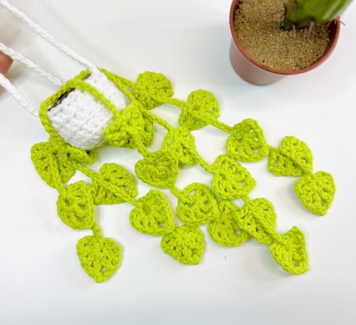 Crochet Trailing Succulents Free Patterns 13