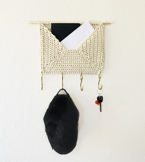 DIY Easy Magazine Holder Crochet Patterns 3