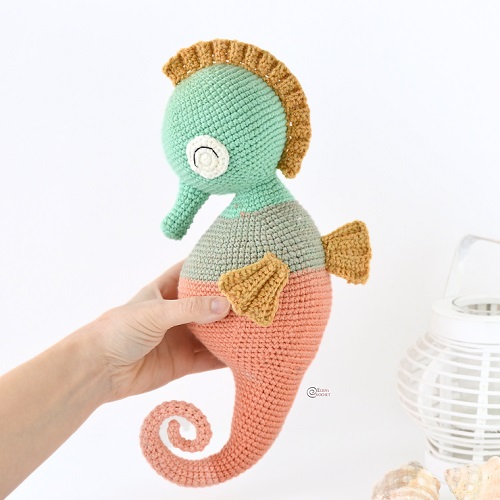 Cute Seahorse Amigurumi Free Crochet Patterns