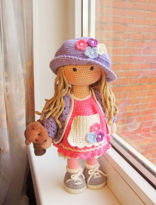 Amigurumi Hat Girl Free Crochet Pattern