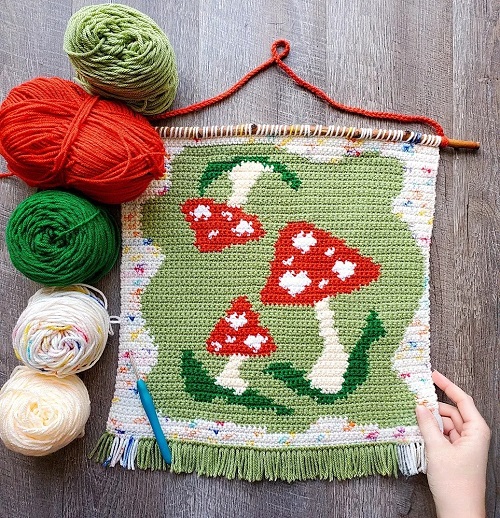 Mushroom Love Wall Hanging crochet pattern