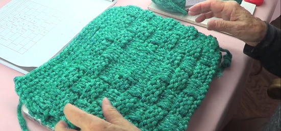 DIY‚ Crochet Laptop Cases and Sleeves 3