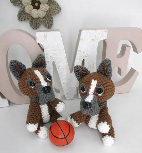 Group of Dogs Free Crochet Patterns 1