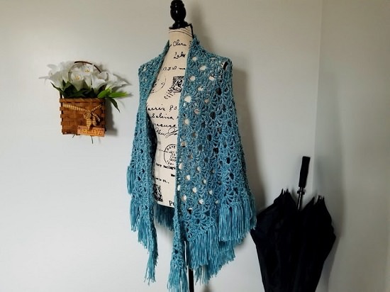 Free Crochet Shawl Patterns that you can easily make on your own