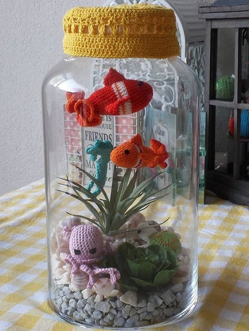 Crochet Aquarium in a Tall Glass Jar