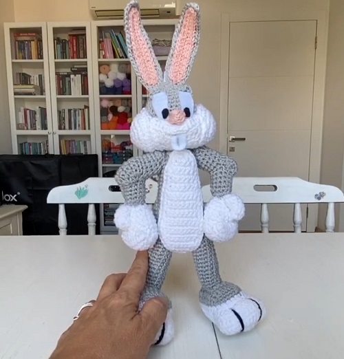 bugs bunny amigurumi