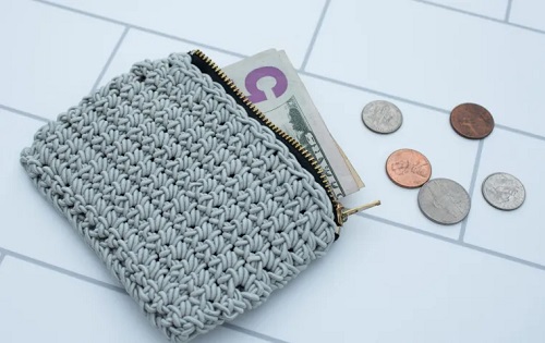 Easy and Cute Crochet Coin Pouch Pattern