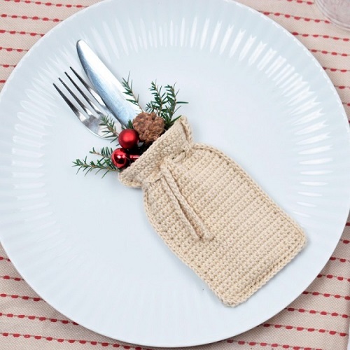crochet cutlery pouch