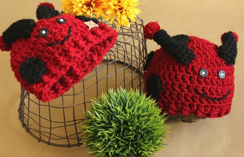 Dot the Ladybug Hat Crochet Pattern