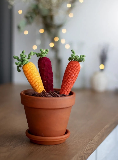 DIY Crochet Carrot Amigurumi