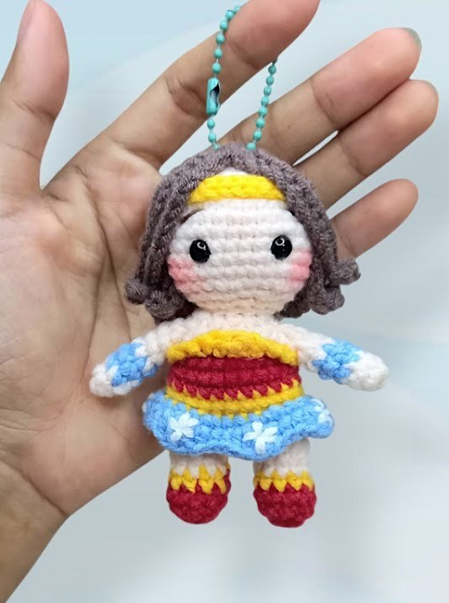 wonder woman doll keychain