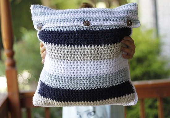 DIY Crochet Cushion 5