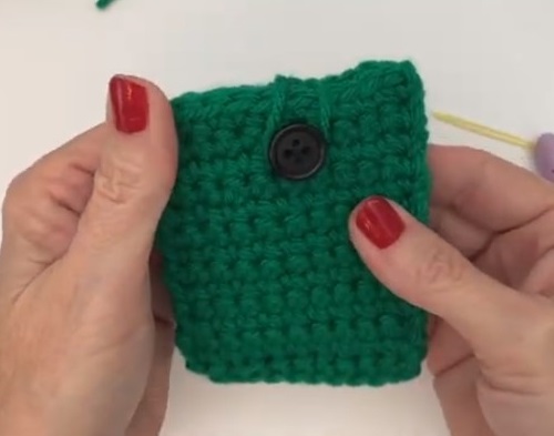 DIY Crochet Gift Card Holder Ideas 13