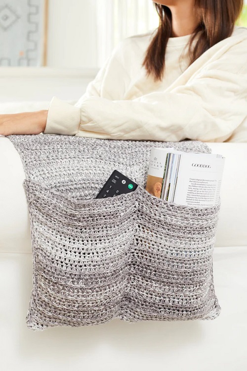 Easy and Cute Crochet Remote Holder pattern 3
