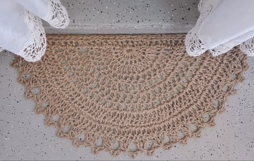 DIY Half Circle Jute Rug