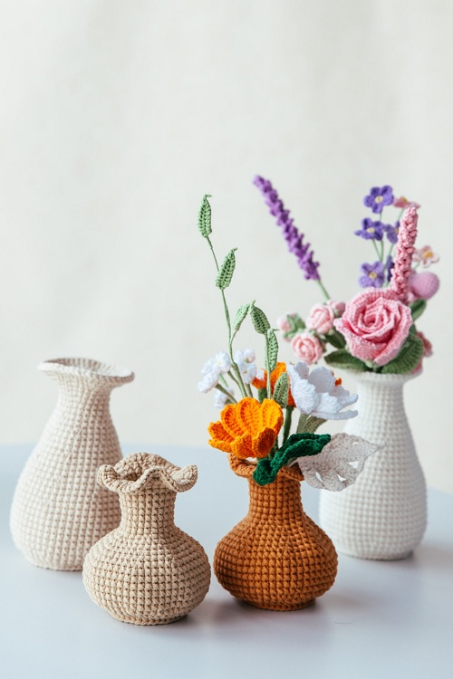 crochet vases