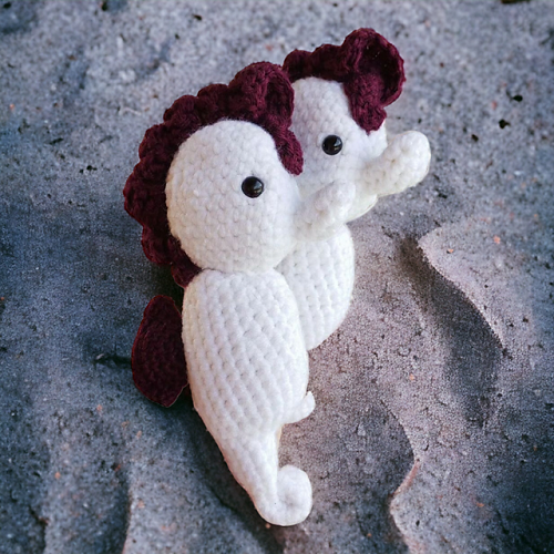 Scalloping Seahorses Amigurumi Idea