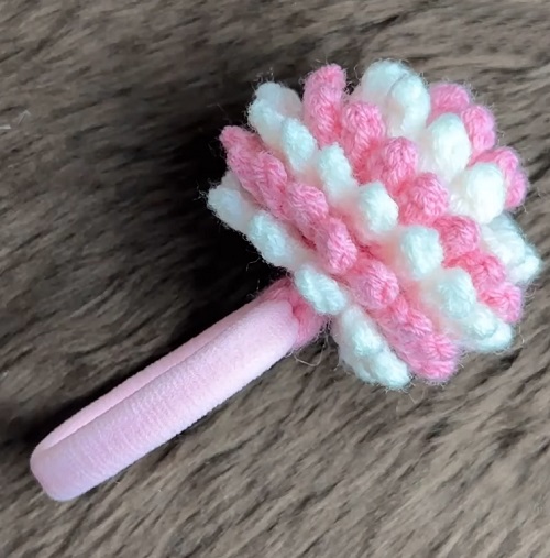 Crochet 2 colored Gomphrena Flower Hair Tie