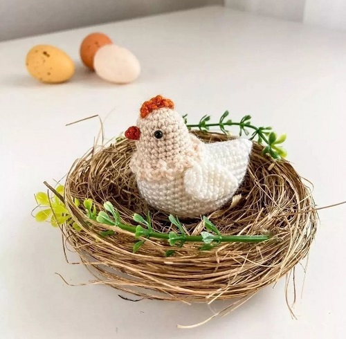 Easy and Cute Crochet Hen Patterns 2