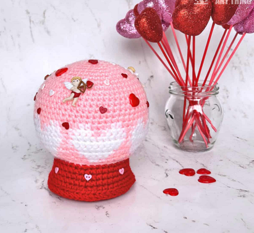 Stunning Crochet Valentine's Day Gift Patterns