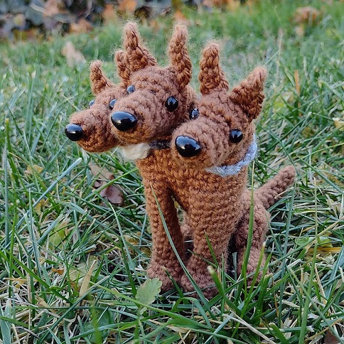 Three-Headed Dog Amigurumi Pattern