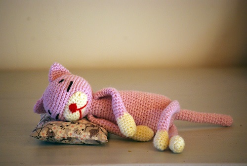 Crochet Sleeping Cat Free Patterns 1