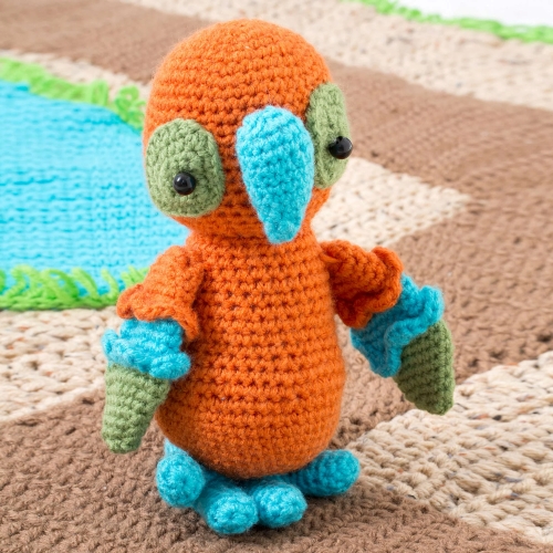 Super Cute Crocheted Parrot