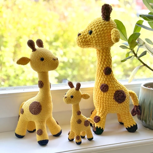 Crochet Long Neck Animals Free Patterns 1