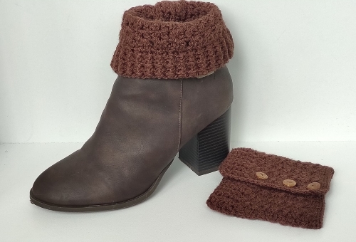 Free Breezy Crochet Boot Cuff Pattern
