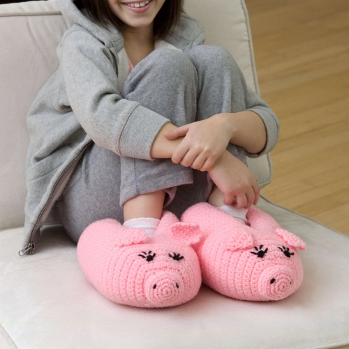 Crochet Pudgy Piggy Slippers Pattern