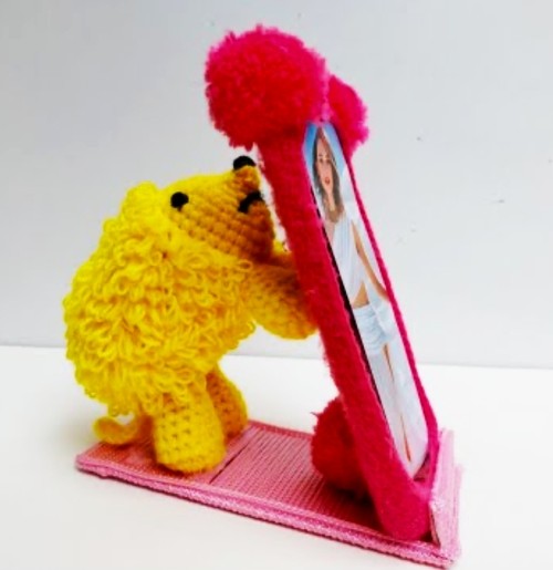 Beautiful Hedgehog Cell Phone Holder