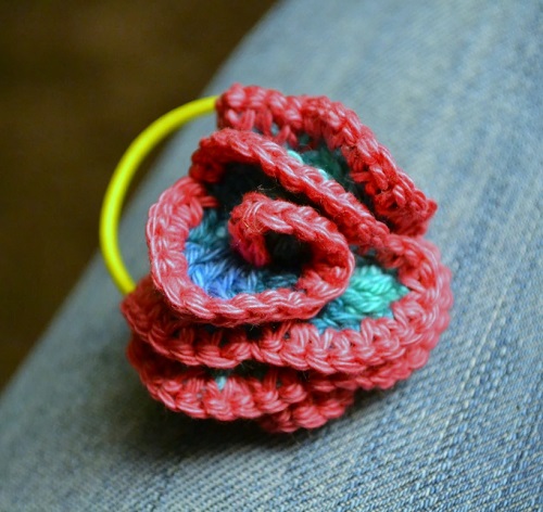 FRILLY FLOWERY HAIR‚ TIES