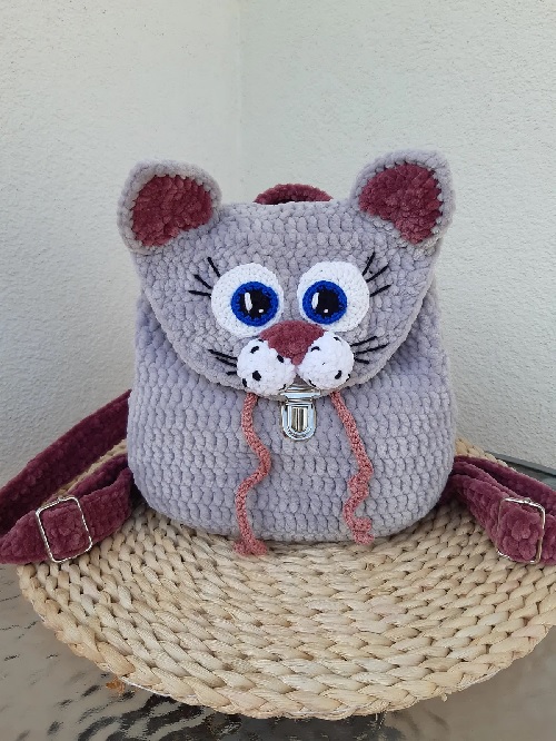 Crochet Backpack Cat