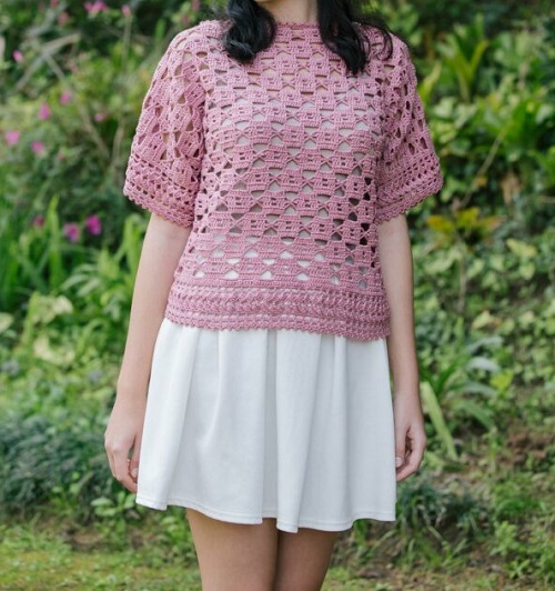 Beautiful Summer Top Free Crochet Patterns 4