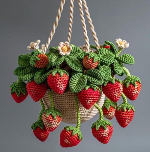 Crochet Hanging Plant 2