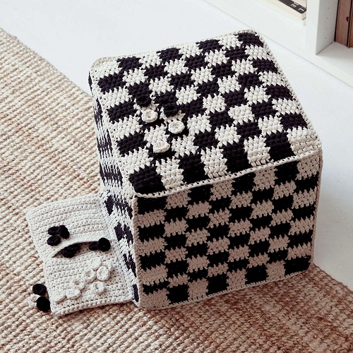 DIY Crochet Ottoman Ideas