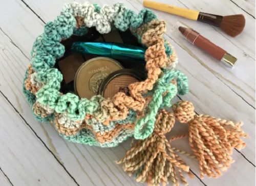 Crochet Drawstring Makeup Bag