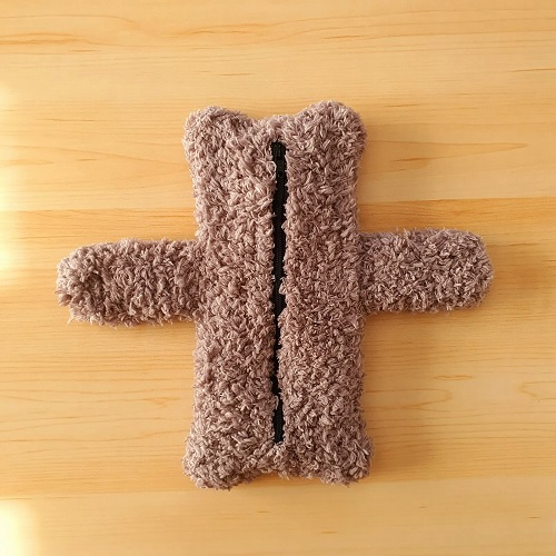 crochet-bear-pencil-case