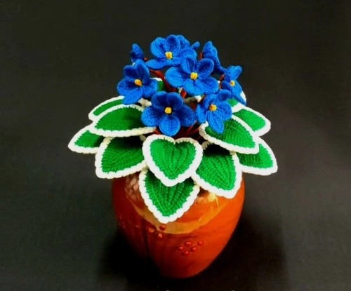 Crochet Blue African Violet