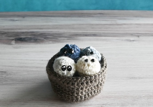 Yarn Ball Pals Crochet Sphere Pattern