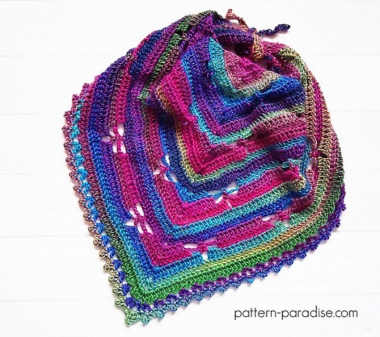 Crochet Triangle Scarf Pattern you can gift to your friends