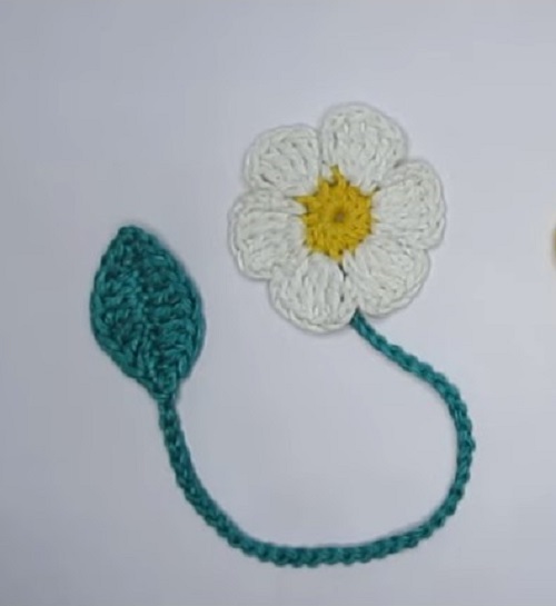 Flower Bookmark Pattern 5